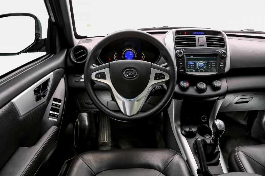 Панель приборов Lifan X60 2015 года  (BR) (фото 18 из 19)